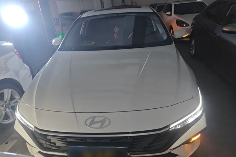 Used Hyundai Elantra 2023 1.5L CVT GLX Elite Edition Front