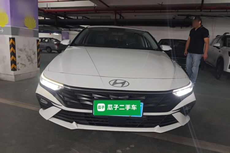 Used Hyundai Elantra 2023 1.5L CVT GLX Elite Edition Front