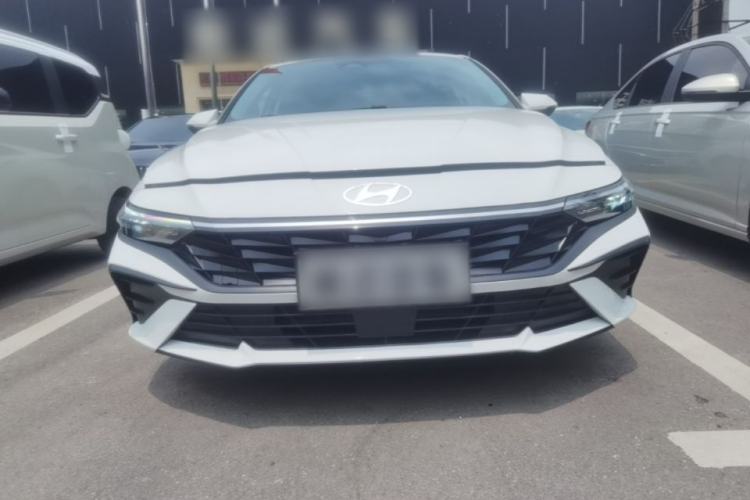 Used Hyundai Elantra 2023 1.5L CVT LUX Prestige Edition Front