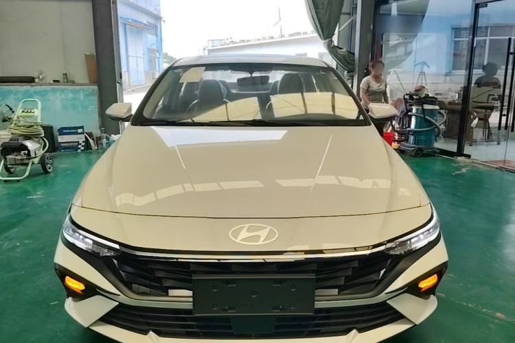 Used Hyundai Elantra 2023 1.5L CVT GLX Elite Edition Front