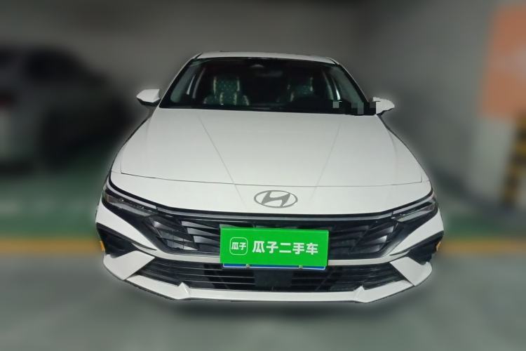 Used Hyundai Elantra 2023 1.5L CVT LUX Prestige Edition Front