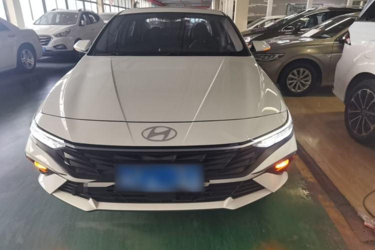 Used Hyundai Elantra 2023 1.5L CVT GLX Elite Edition Front