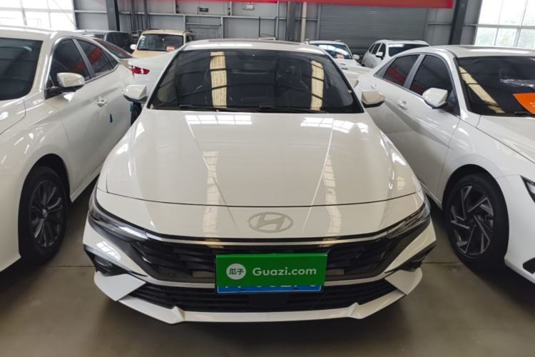 Used Hyundai Elantra 2023 1.5L CVT GLX Elite Edition Front