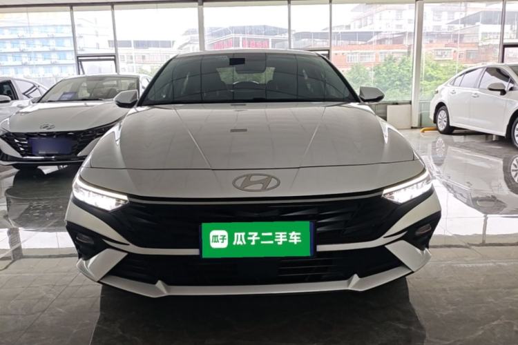 Used Hyundai Elantra 2023 1.5L CVT GLX Elite Edition Front