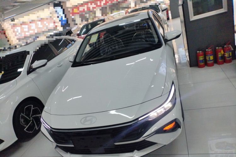 Used Hyundai Elantra 2023 1.5L CVT GLX Elite Edition Front