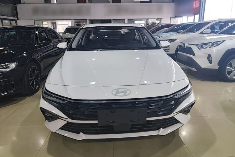 Used Hyundai Elantra 2023 1.5L CVT GLX Elite Edition Front