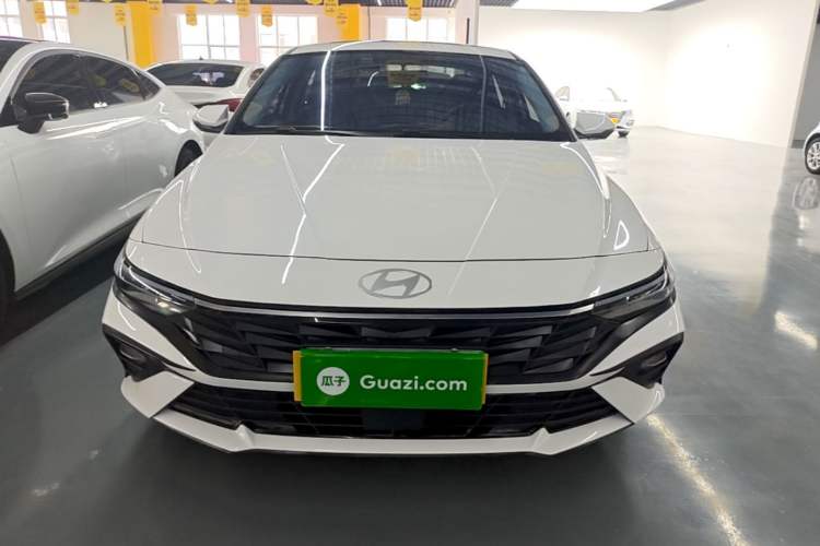 Used Hyundai Elantra 2023 1.5L CVT GLX Elite Edition Front