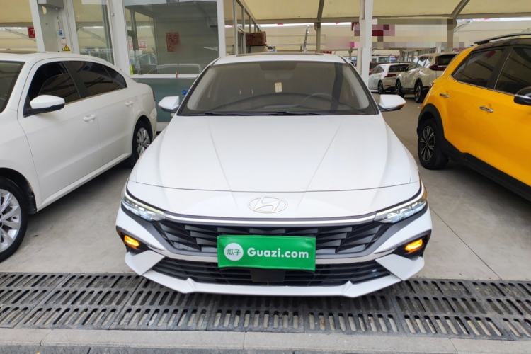 Used Hyundai Elantra 2023 1.5L CVT GLX Elite Edition Front