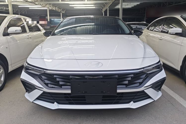 Used Hyundai Elantra 2023 1.5L CVT LUX Prestige Edition Front