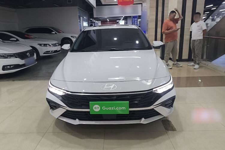 Used Hyundai Elantra 2023 1.5L CVT GLX Elite Edition Front