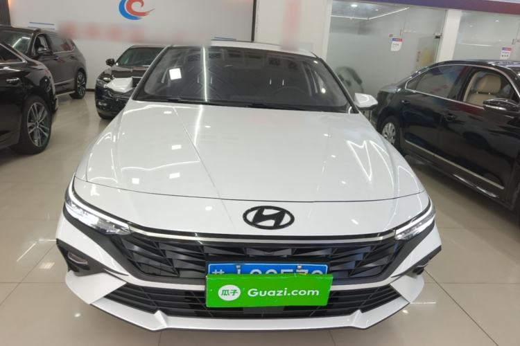 Used Hyundai Elantra 2023 1.5L CVT GLX Elite Edition Front