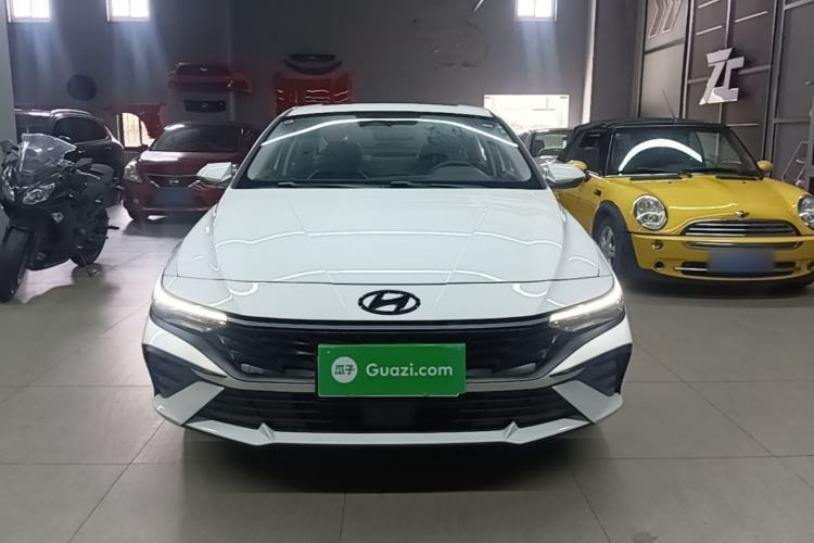 Used Hyundai Elantra 2023 1.5L CVT LUX Prestige Edition Front