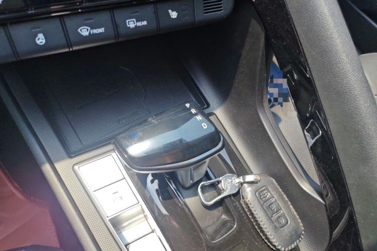 Used Hyundai Elantra 2023 1.5L CVT LUX Prestige Edition Gear Lever