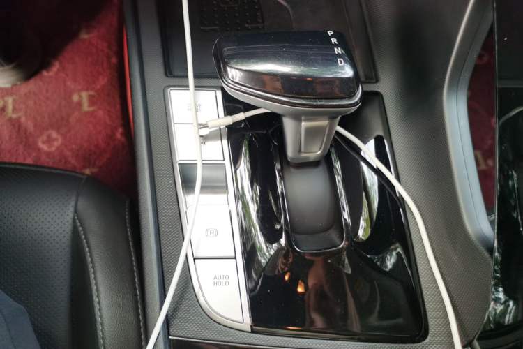 Used Hyundai Elantra 2023 1.5L CVT GLX Elite Edition Gear Lever