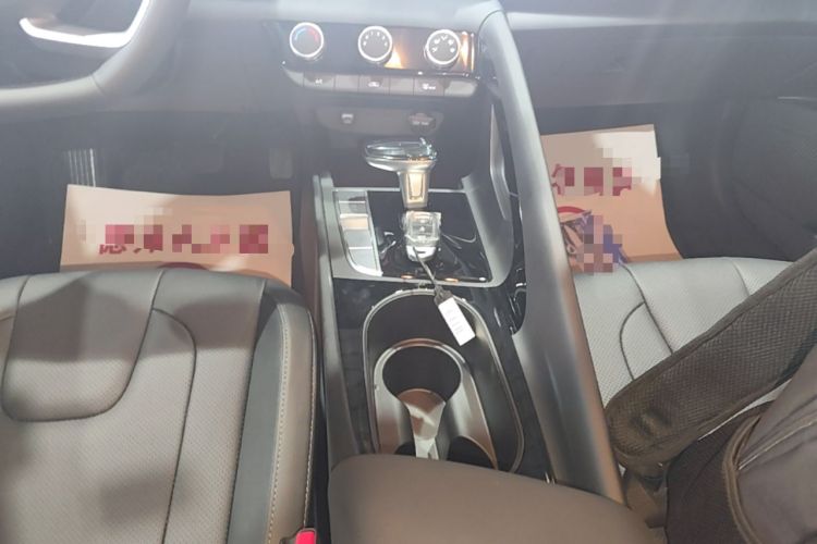 Used Hyundai Elantra 2023 1.5L CVT GLX Elite Edition Gear Lever