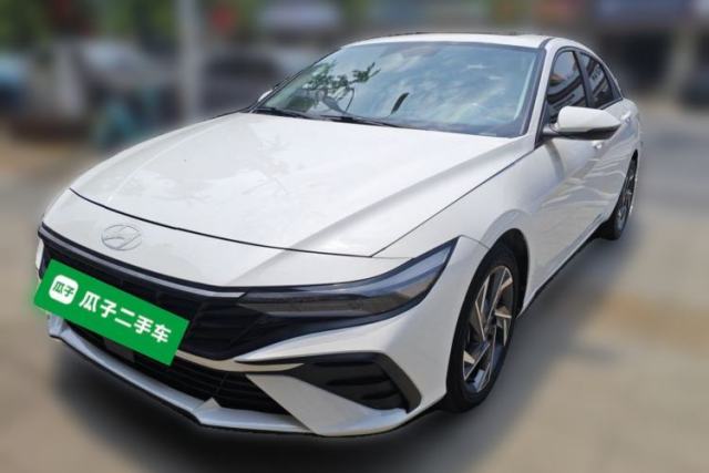 Used Hyundai Elantra 2023 1.5L CVT LUX Prestige Edition