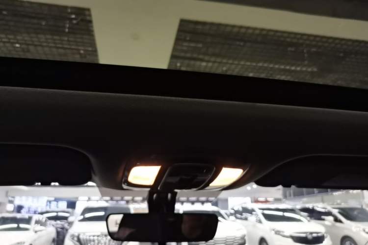 Used Hyundai Elantra 2023 1.5L CVT GLX Elite Edition Headliner