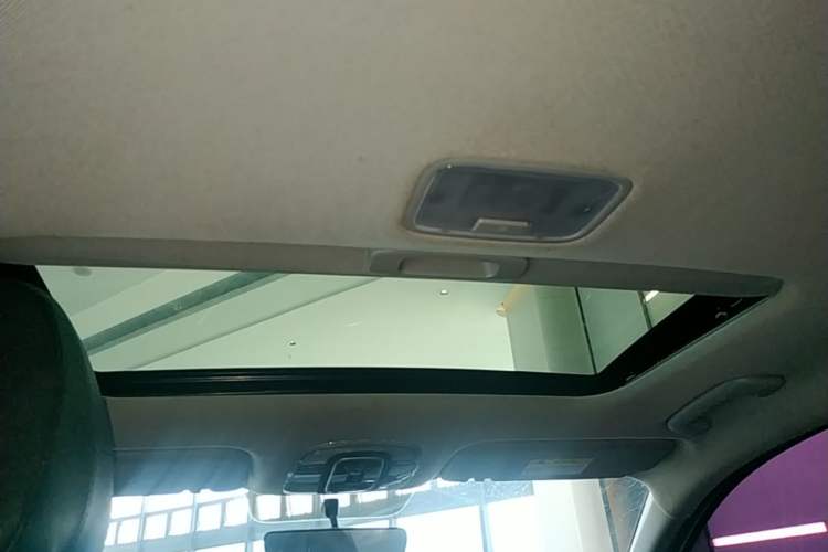 Used Hyundai Elantra 2023 1.5L CVT GLX Elite Edition Headliner