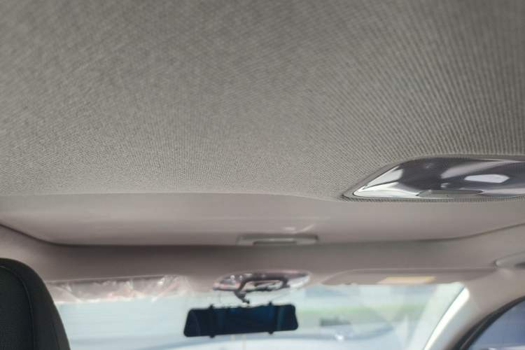 Used Hyundai Elantra 2023 1.5L CVT GLX Elite Edition Headliner