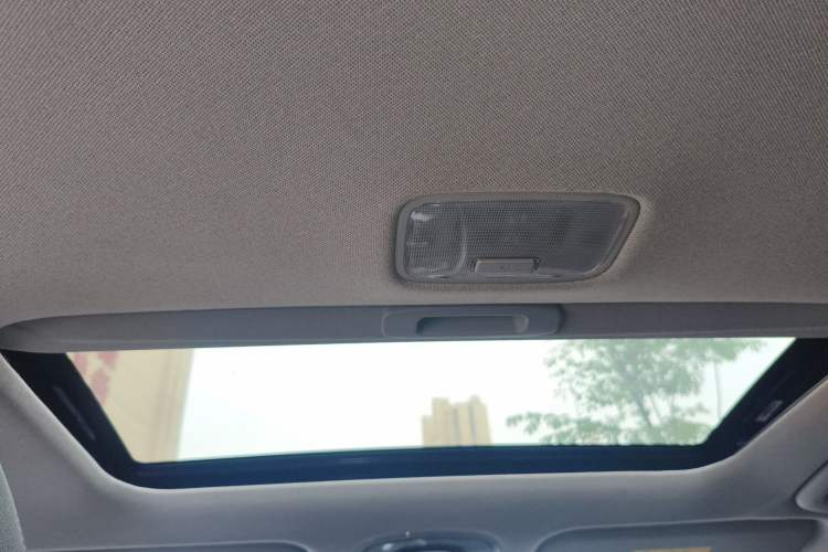 Used Hyundai Elantra 2023 1.5L CVT GLX Elite Edition Headliner