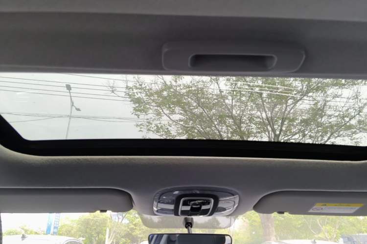 Used Hyundai Elantra 2023 1.5L CVT GLX Elite Edition Headliner