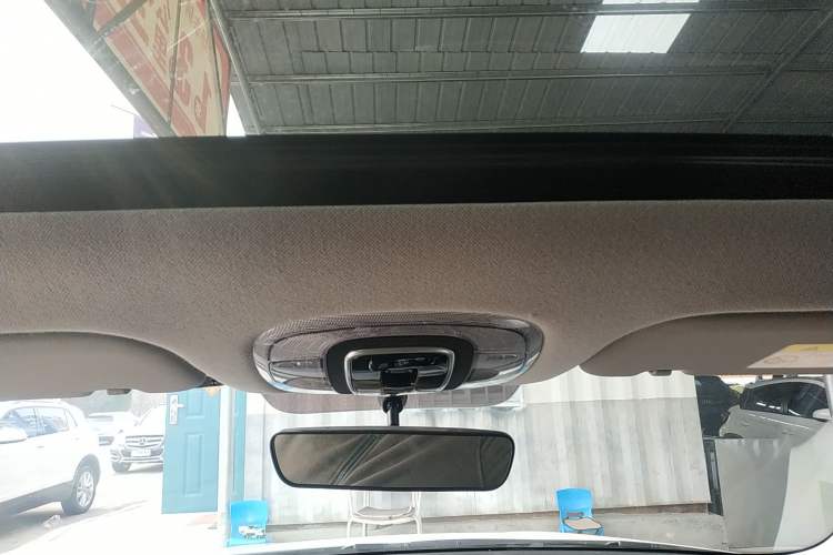 Used Hyundai Elantra 2023 1.5L CVT GLX Elite Edition Headliner