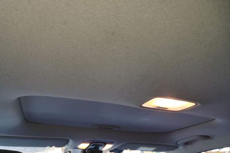 Used Hyundai Elantra 2023 1.5L CVT LUX Prestige Edition Headliner