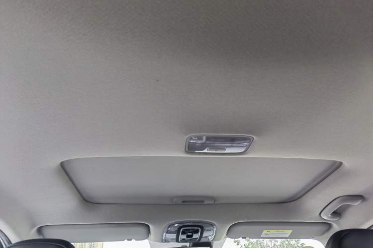 Used Hyundai Elantra 2023 1.5L CVT LUX Prestige Edition Headliner