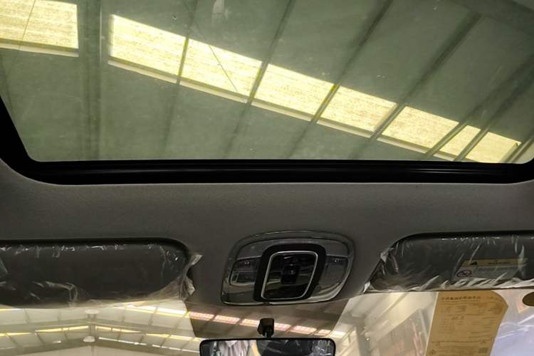 Used Hyundai Elantra 2023 1.5L CVT GLX Elite Edition Headliner