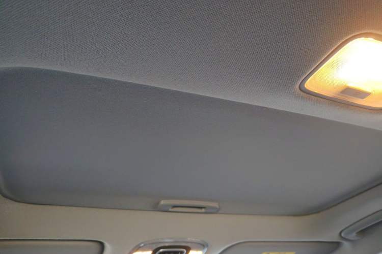 Used Hyundai Elantra 2023 1.5L CVT GLX Elite Edition Headliner