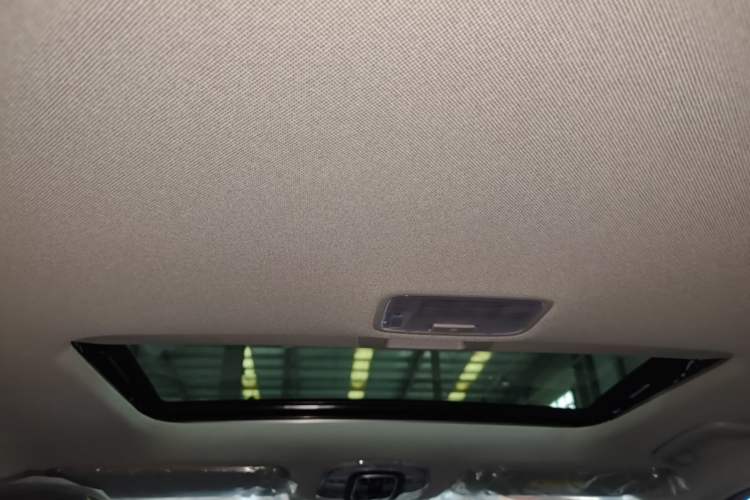 Used Hyundai Elantra 2023 1.5L CVT GLX Elite Edition Headliner