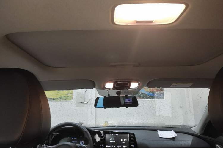 Used Hyundai Elantra 2023 1.5L CVT GLX Elite Edition Headliner