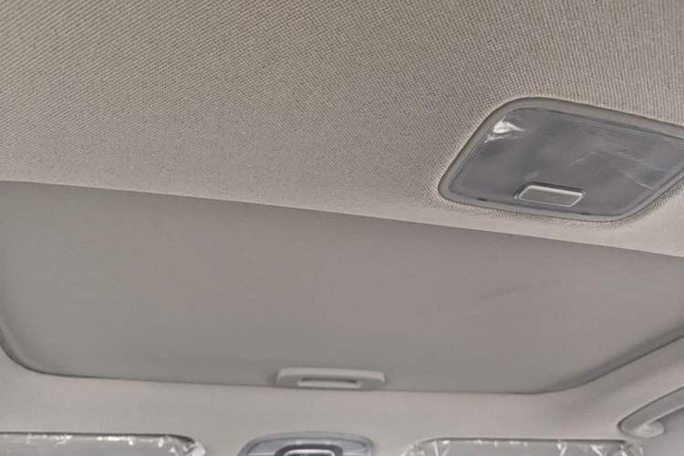Used Hyundai Elantra 2023 1.5L CVT GLX Elite Edition Headliner