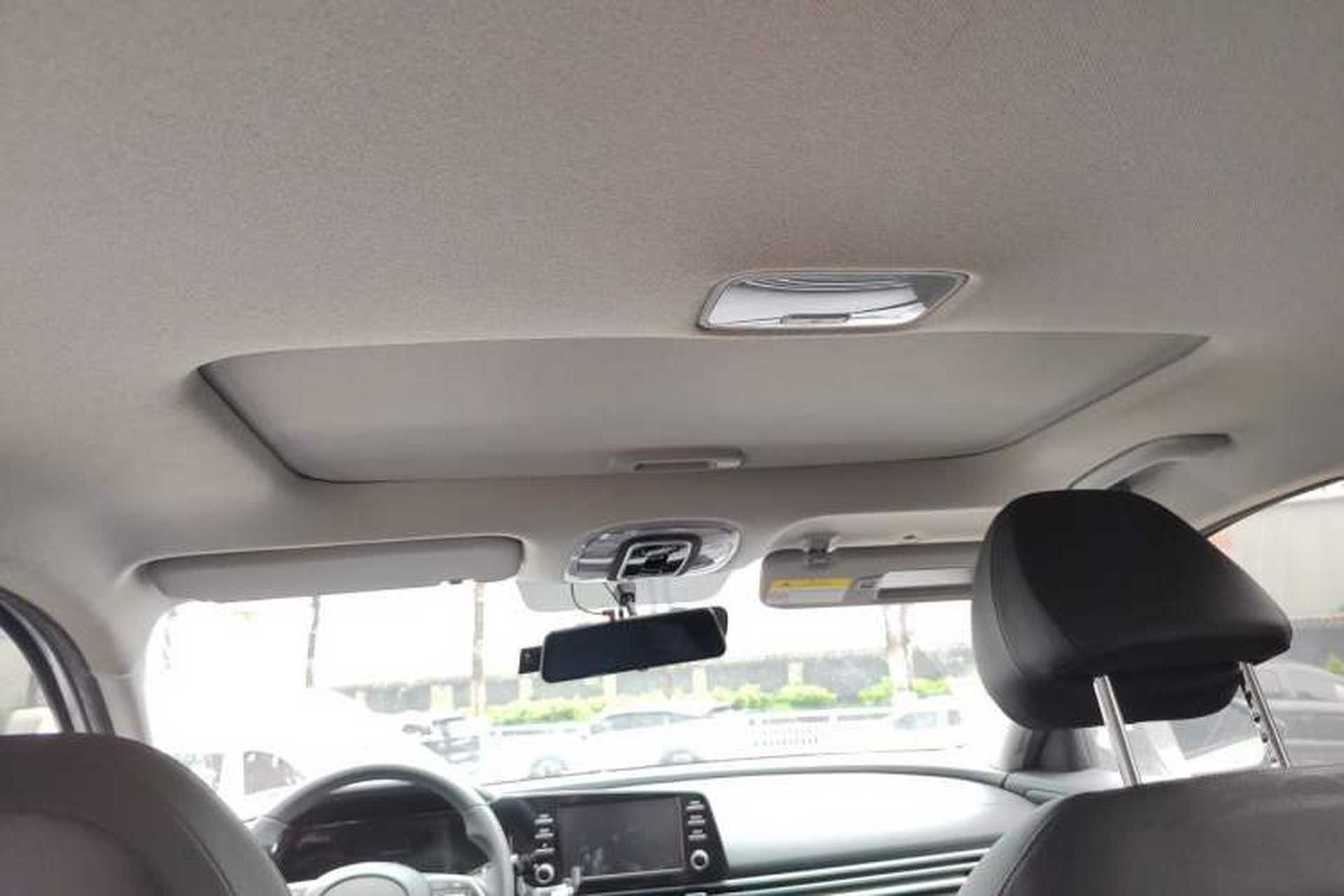 Used Hyundai Elantra 2023 1.5L CVT GLX Elite Edition Headliner