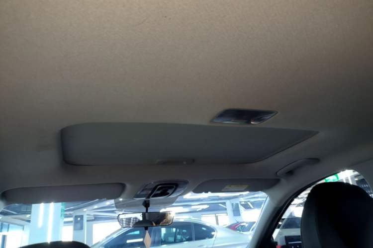 Used Hyundai Elantra 2023 1.5L CVT GLX Elite Edition Headliner