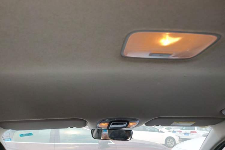 Used Hyundai Elantra 2023 1.5L CVT GLS Leading Edition Headliner