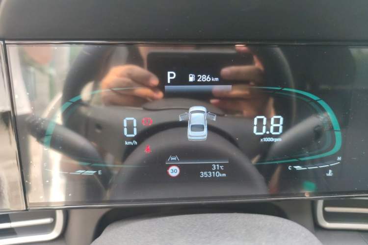 Used Hyundai Elantra 2023 1.5L CVT LUX Prestige Edition Instrument Cluster