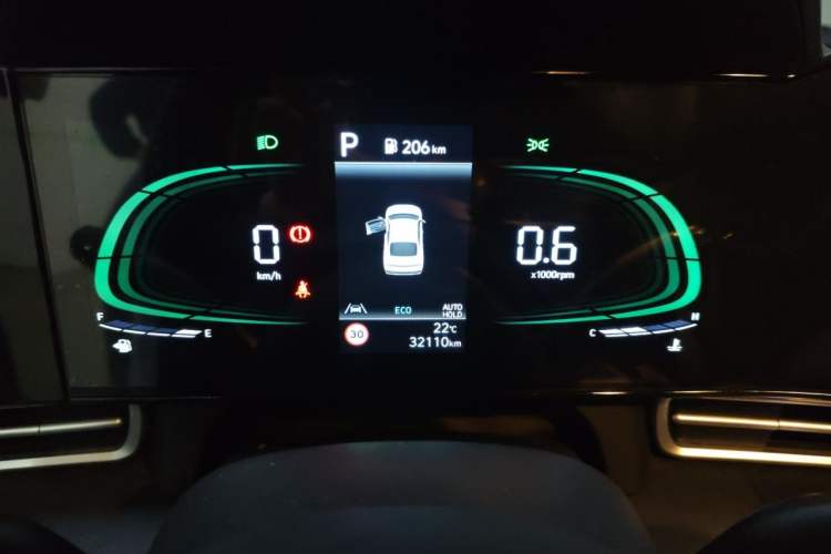 Used Hyundai Elantra 2023 1.5L CVT LUX Prestige Edition Instrument Cluster