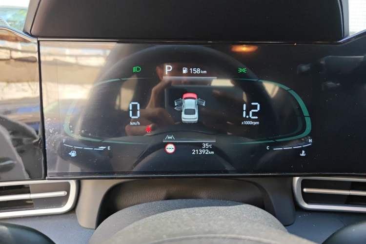 Used Hyundai Elantra 2023 1.5L CVT LUX Prestige Edition Instrument Cluster