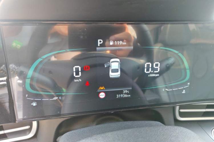 Used Hyundai Elantra 2023 1.5L CVT LUX Prestige Edition Instrument Cluster
