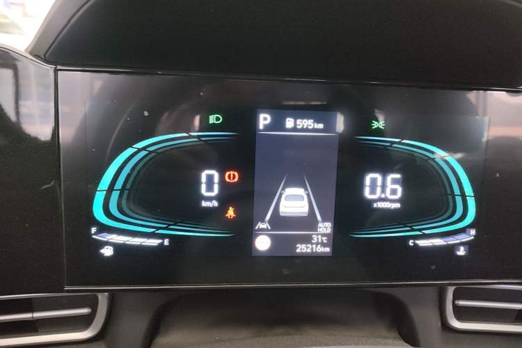 Used Hyundai Elantra 2023 1.5L CVT LUX Prestige Edition Instrument Cluster