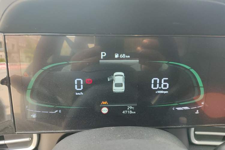 Used Hyundai Elantra 2023 1.5L CVT LUX Prestige Edition Instrument Cluster