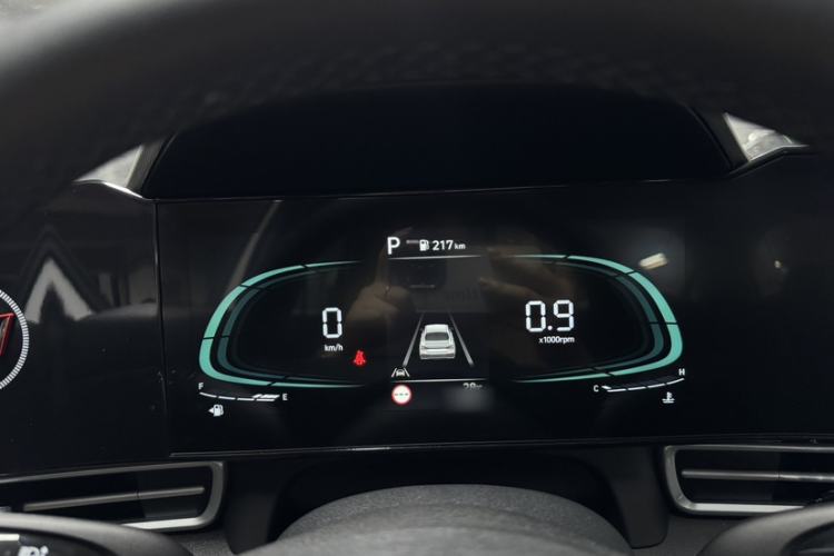 Used Hyundai Elantra 2023 1.5L CVT LUX Prestige Edition Instrument Cluster