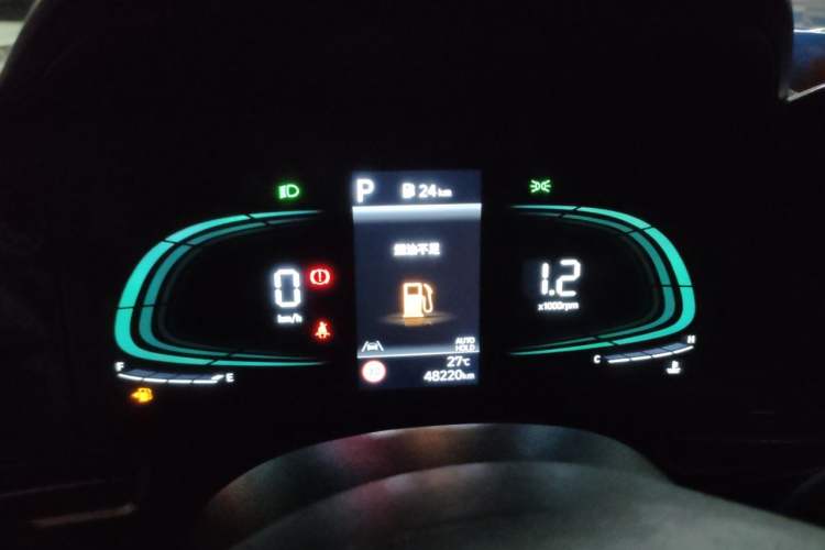 Used Hyundai Elantra 2023 1.5L CVT LUX Prestige Edition Instrument Cluster