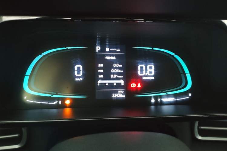 Used Hyundai Elantra 2023 1.5L CVT GLX Elite Edition Instrument Cluster