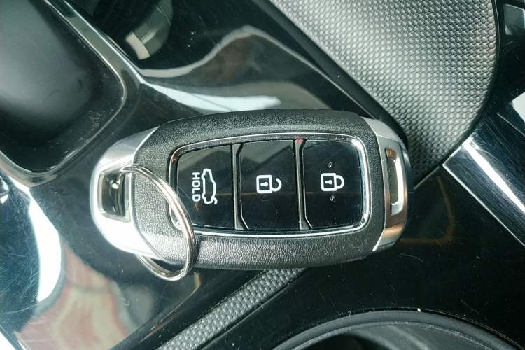 Used Hyundai Elantra 2023 1.5L CVT GLX Elite Edition Interior 1