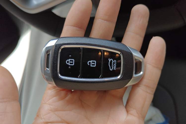 Used Hyundai Elantra 2023 1.5L CVT GLX Elite Edition Interior 1