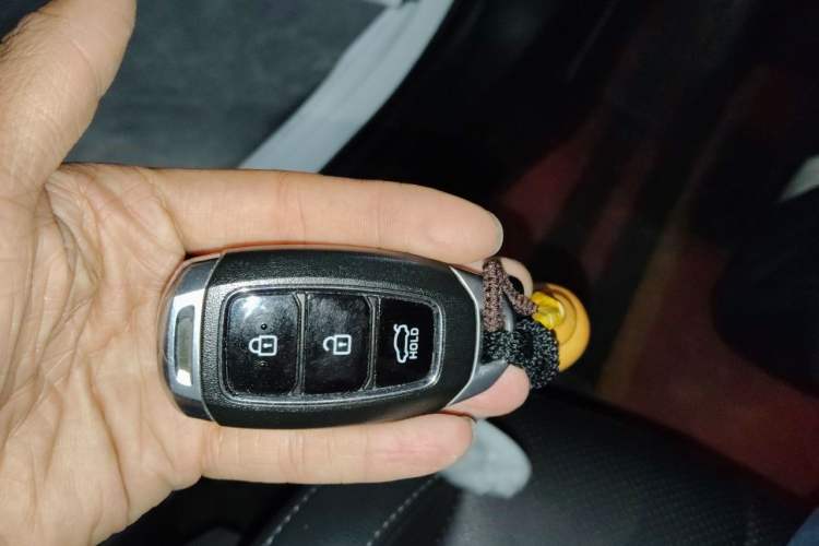 Used Hyundai Elantra 2023 1.5L CVT GLX Elite Edition Interior 1