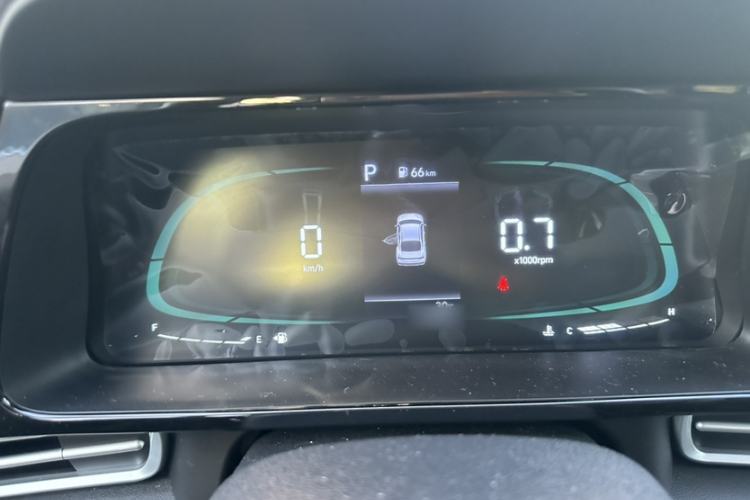 Used Hyundai Elantra 2023 1.5L CVT GLX Elite Edition Interior 2