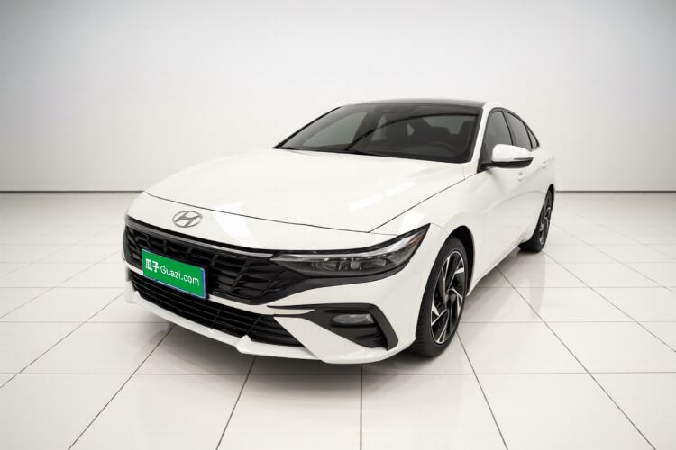 Hyundai Elantra 2023 1.5L CVT GLX Elite Edition